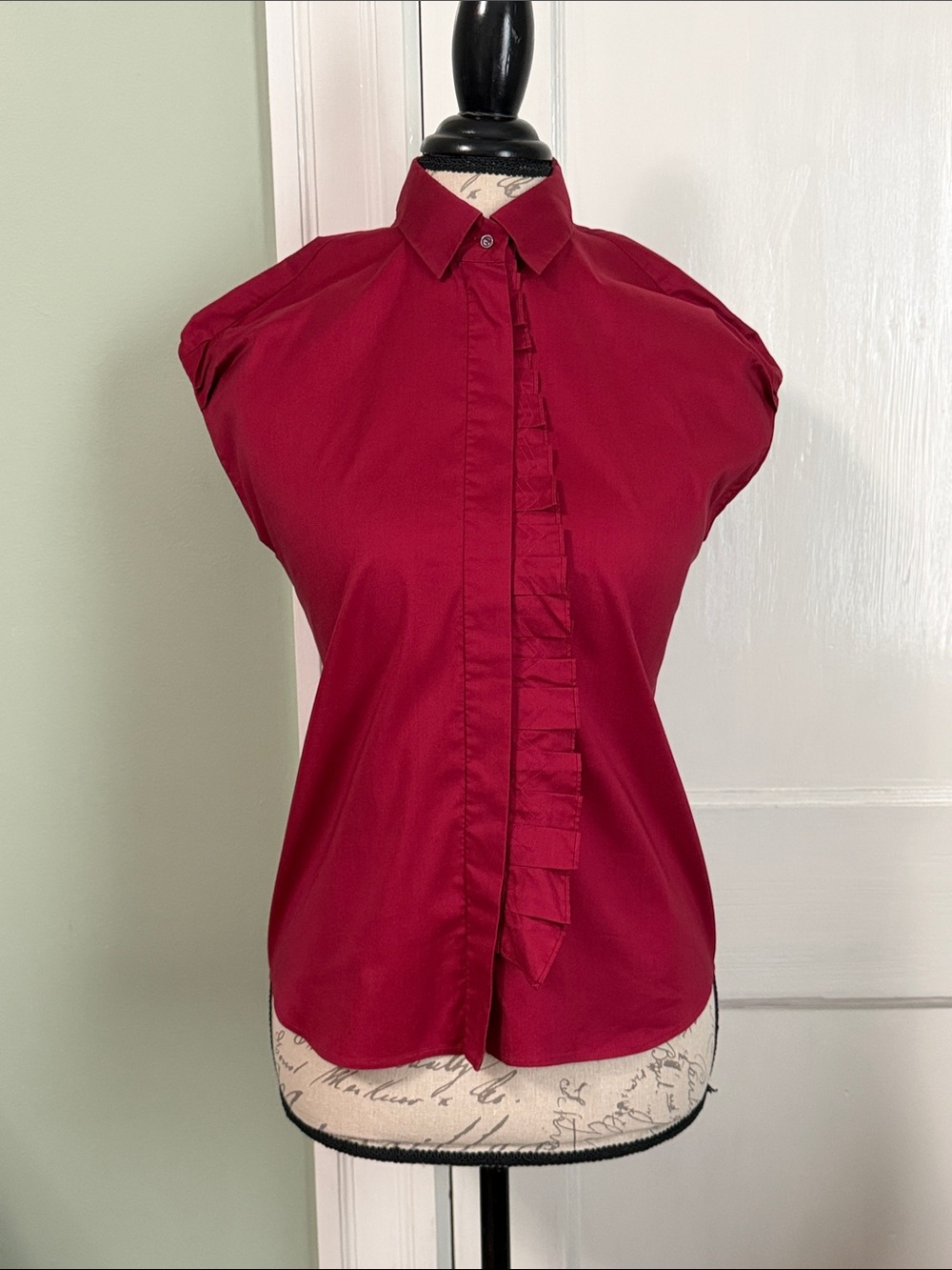 BOSS HUGO BOSS Women's Ruffled Button-Front Cap-Sleeve Top - Cranberry